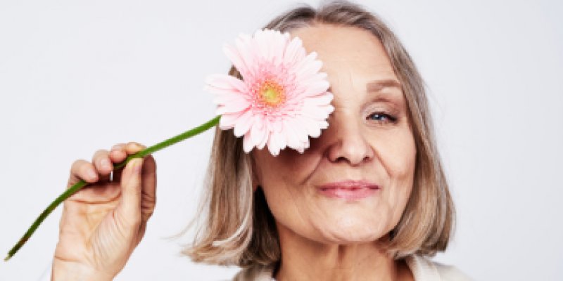 Menopausa: Como Passar Por Essa Transição com Harmonia e Bem-Estar